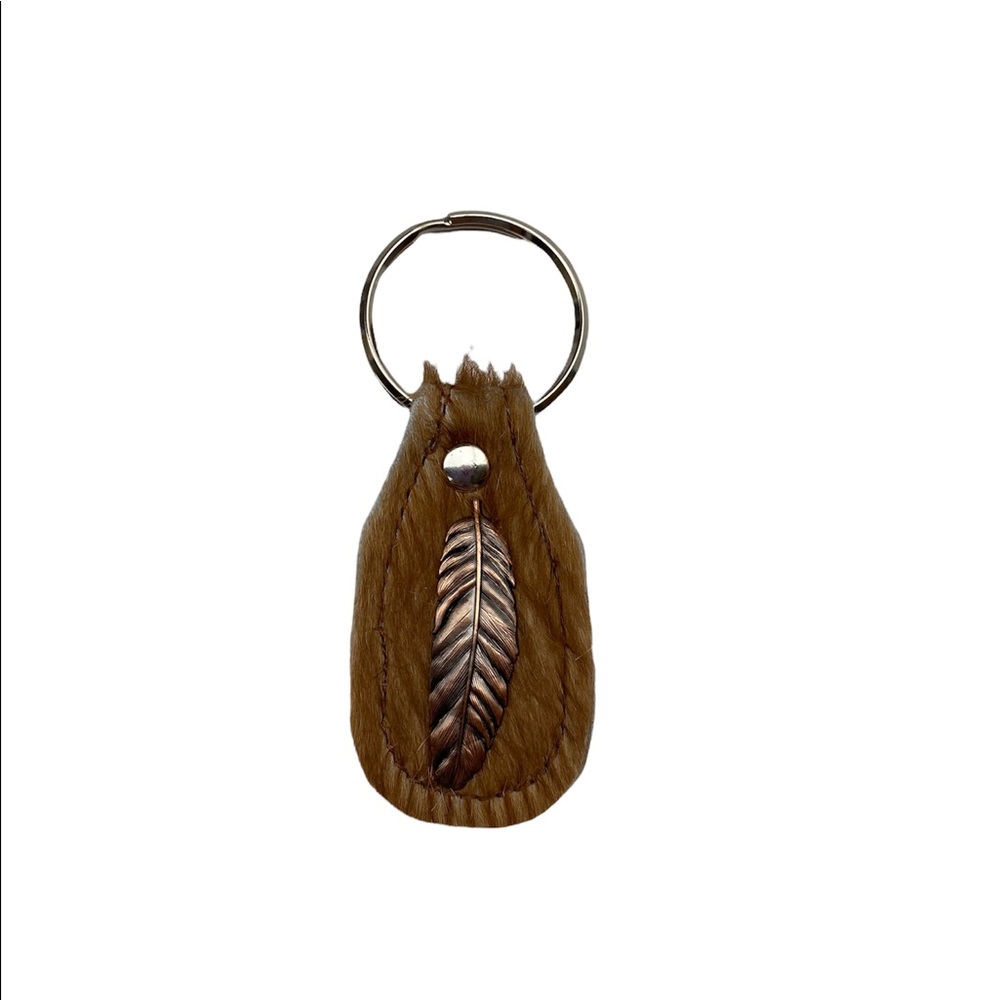 Raviani NWT Leaf Concho Leather Keychain